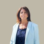 Naura Torche infirmière formatrice analyse des pratiques professionnelles aide à la personne Lyon Couleurs Formations